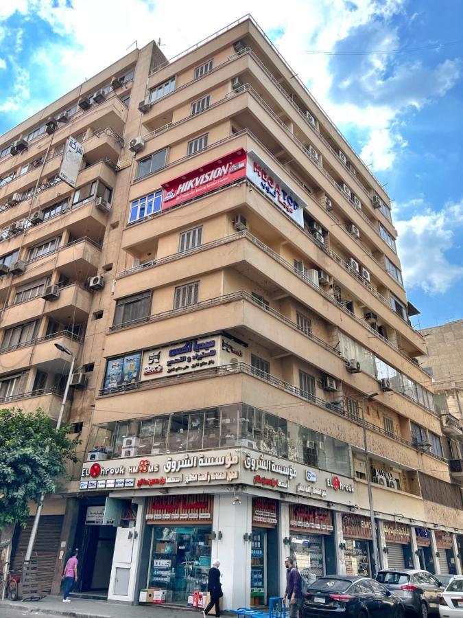 The Red-hot Retro Cairo's Downtown *